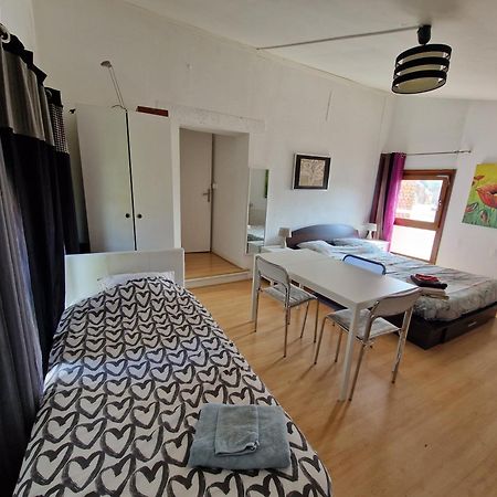 Studio, Chambres, Appartement, Gite Vendegies-sur-Ecaillon エクステリア 写真
