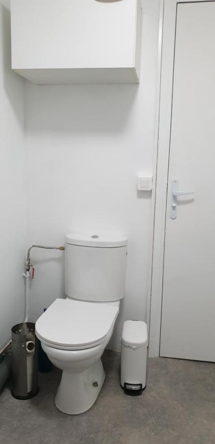 Studio, Chambres, Appartement, Gite Vendegies-sur-Ecaillon エクステリア 写真