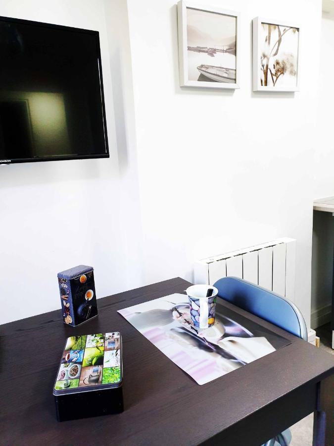 Studio, Chambres, Appartement, Gite Vendegies-sur-Ecaillon エクステリア 写真