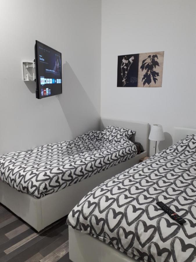 Studio, Chambres, Appartement, Gite Vendegies-sur-Ecaillon エクステリア 写真